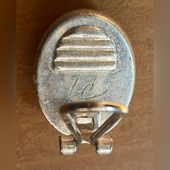 Signed LC  Clip-On Scarf Clip Womens Oval Faux Pearl Silver Tone Rope Border - Picture 3 of 4